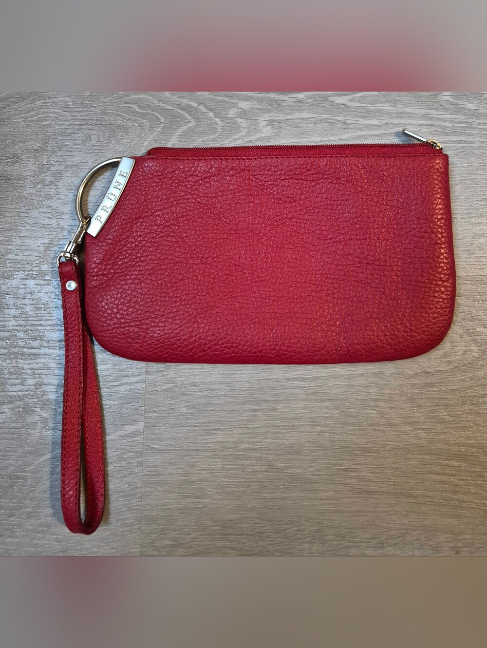 NEW Prüne Leather Handbags Katy Grained Leather Wristlet - Red